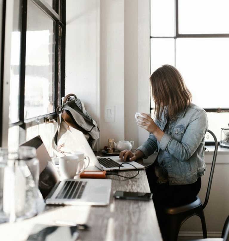 An Eye For Design - Interior Design Studio